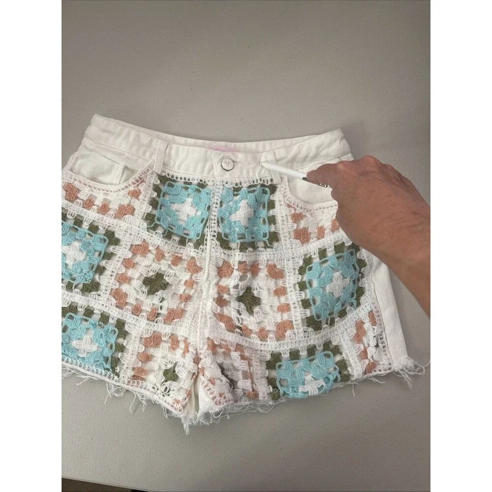 Pink Lily Crochet Front Shorts Size Large Summer Boho Festival Coastal Grandma